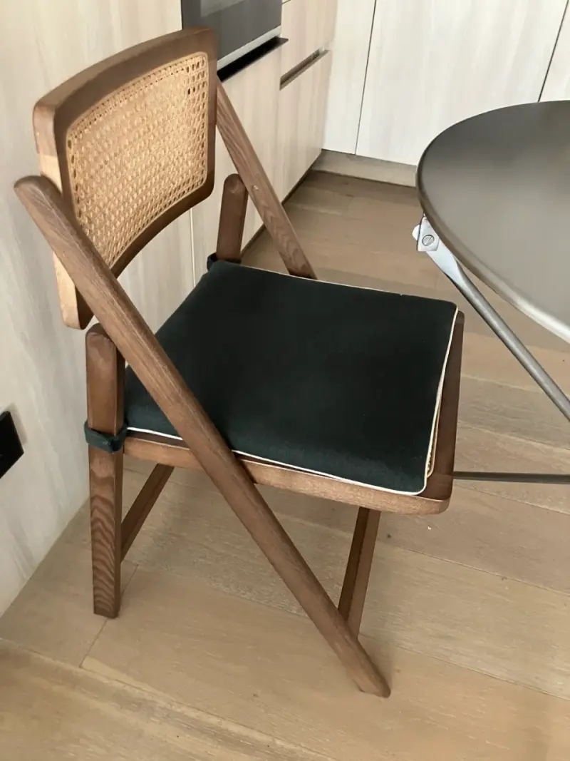 Juego de mesa Zara Home redonda con sillas Roatan - 3