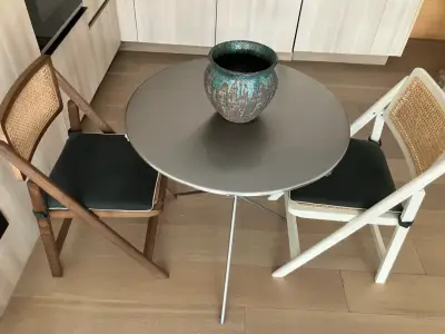 Juego de mesa Zara Home redonda con sillas Roatan - miniatura 4
