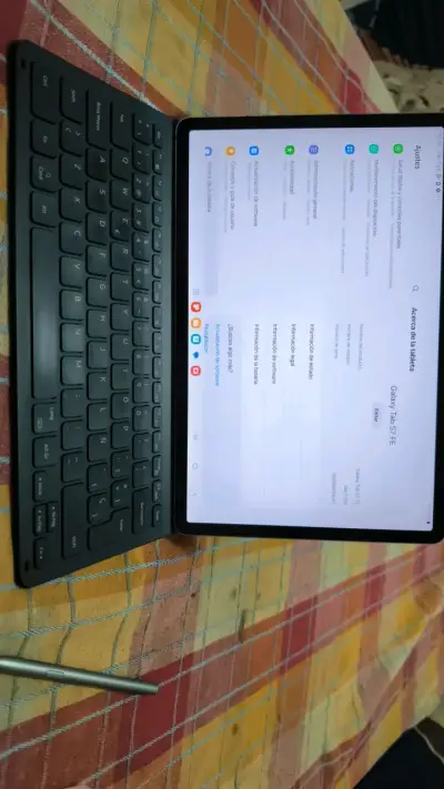 Tablet Samsung Galaxy Tab S7 FE - miniatura 1