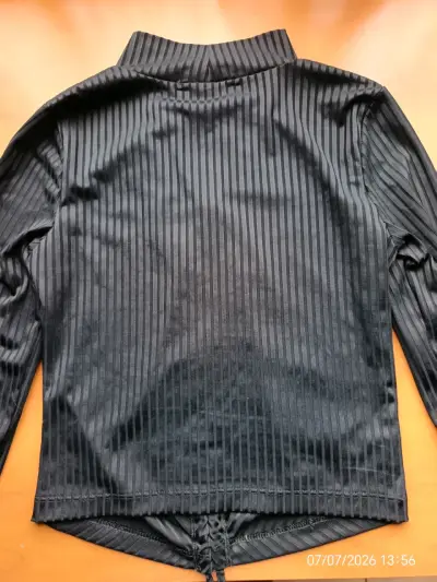 Blusa negra de manga larga Efesis - miniatura 2