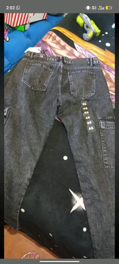 Jeans cargo negros talla 46 - miniatura 1