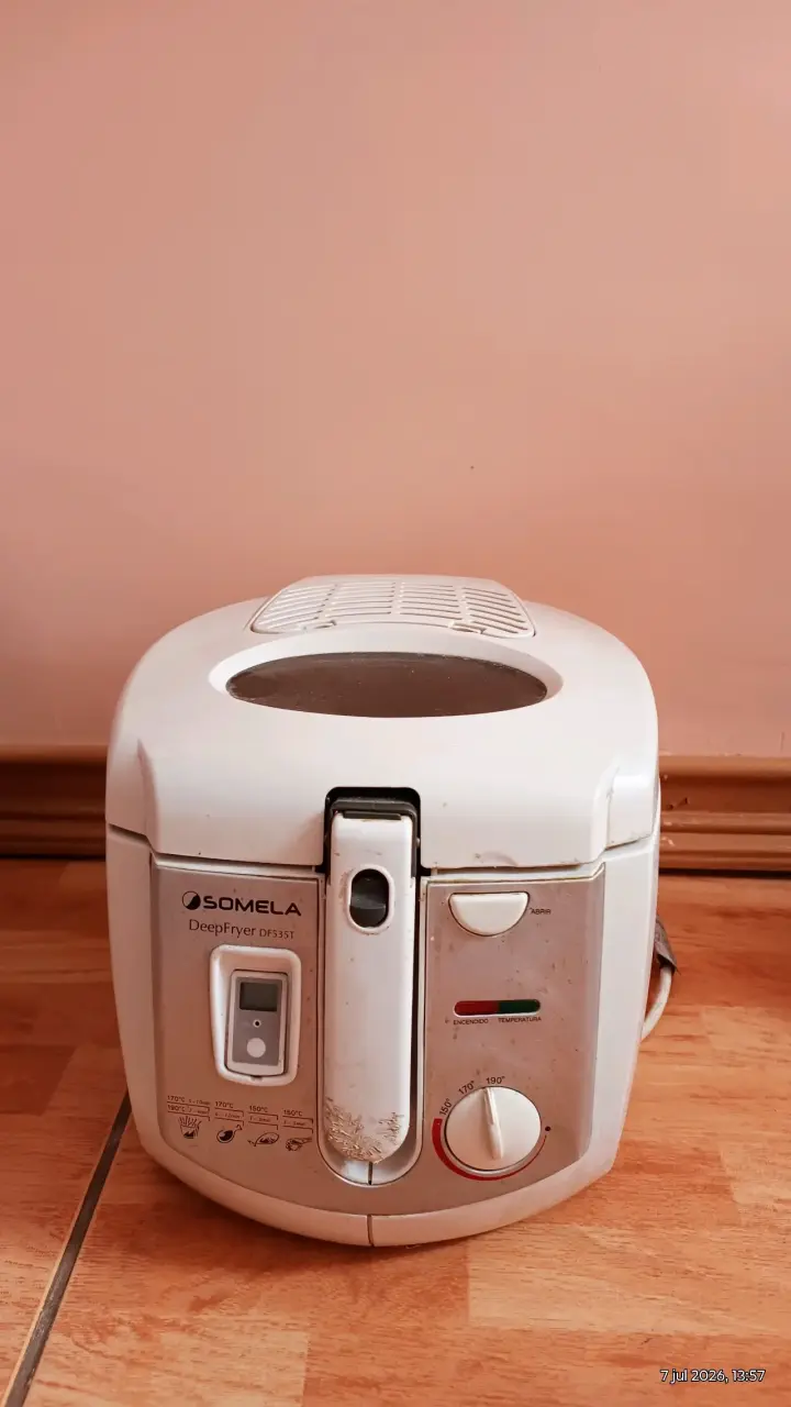 Freidora eléctrica Somela DF535T usada - 1
