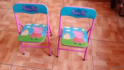 Sillas infantiles Peppa Pig plegables - miniatura 1