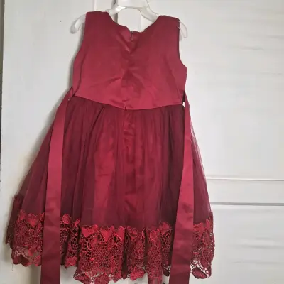 Vestido de fiesta infantil burdeos con encaje - miniatura 3