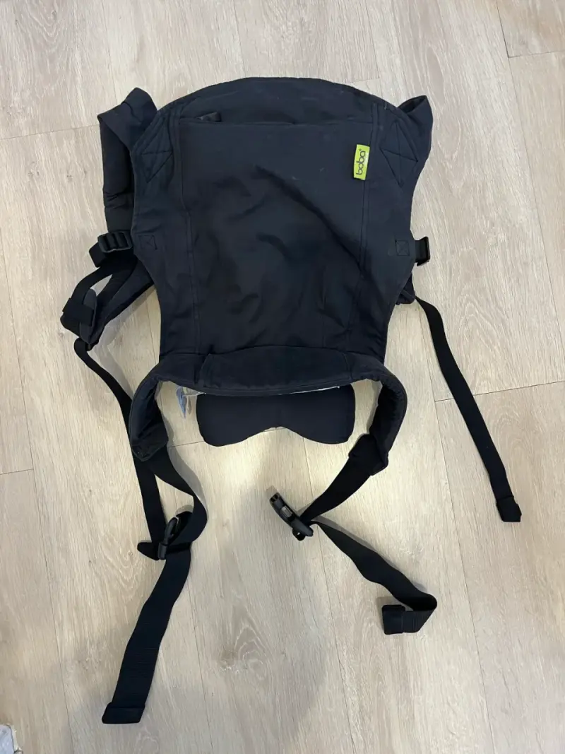 Mochila portabebé Boba negra ergonómica - 1