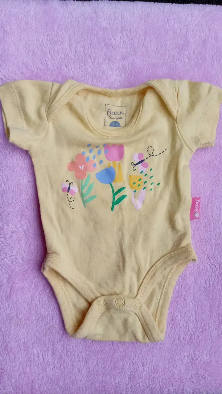 Body de bebé Ficcusi con estampado floral