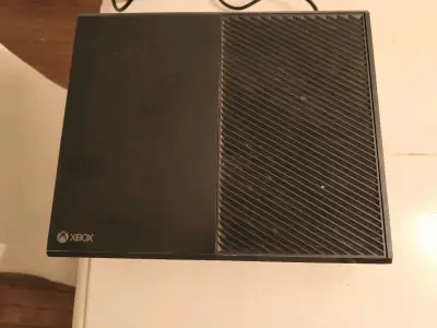 Xbox One en perfecto estado - miniatura 2