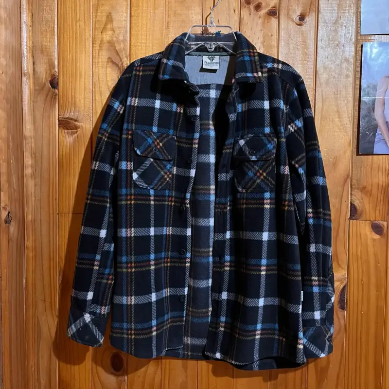 Camisa de franela a cuadros azul y negra - 3