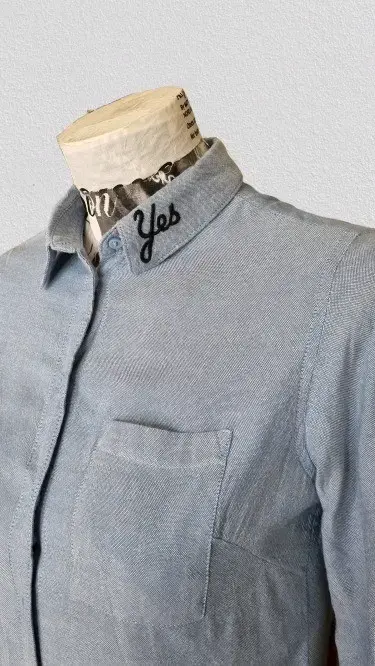 Camisa de mezclilla azul claro para mujer - 3