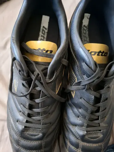Zapatillas de fútbol Lotto Stadio negras - miniatura 3