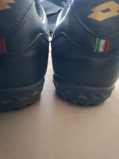 Zapatillas de fútbol Lotto Stadio negras - miniatura 4