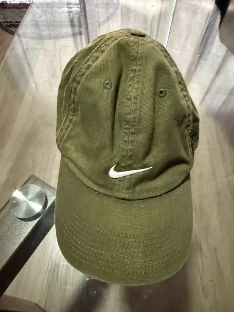 Gorra Nike verde oliva unisex