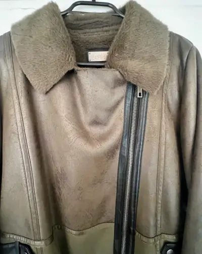 Chaqueta cuero verde oliva con forro de piel ASH - miniatura 3