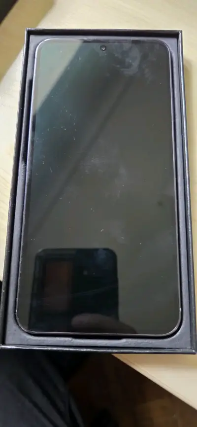 Samsung S23  para reparacion, con detalle - miniatura 1