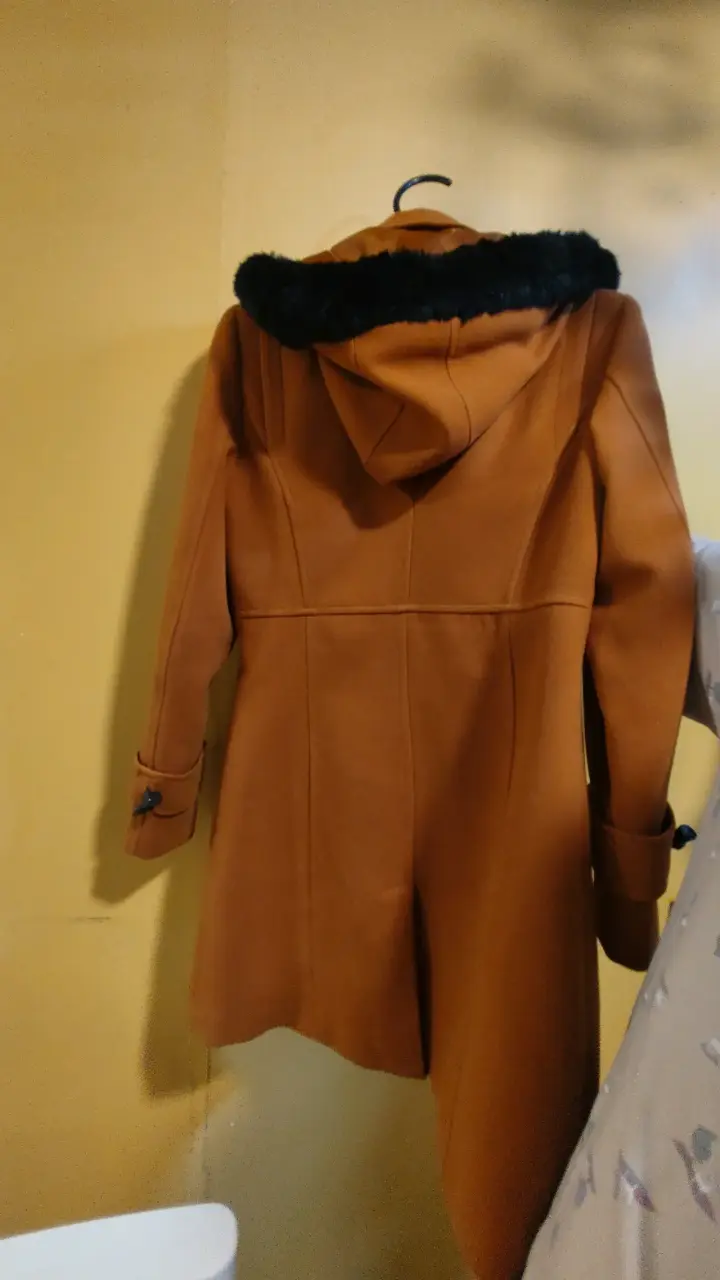 Abrigo de boutique elegante y entallado - 4