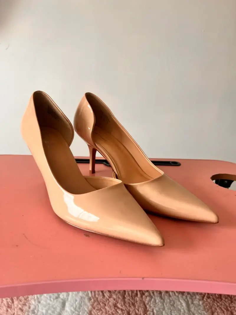 Zapatos de tacón nude elegantes - 3