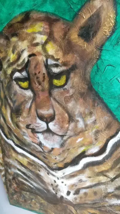 Tigre  con relieve - miniatura 3