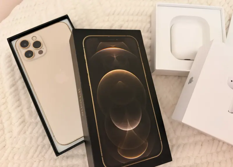 iPhone 12 Pro 128GB Gold - 6