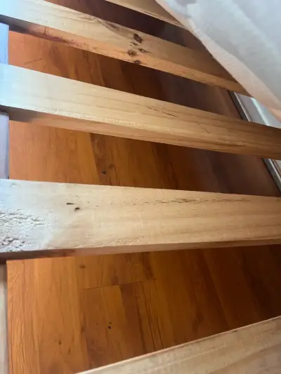Cama de madera con colchón incluido - miniatura 3