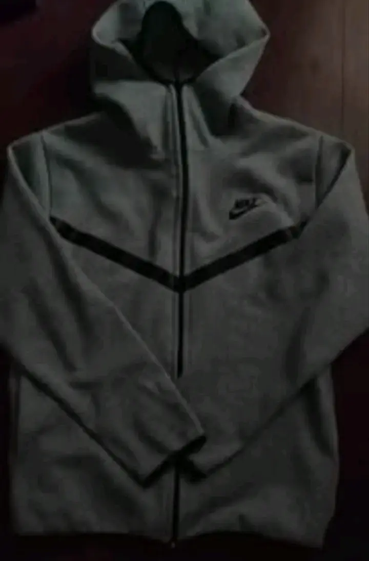 Polerón Nike teach - 2