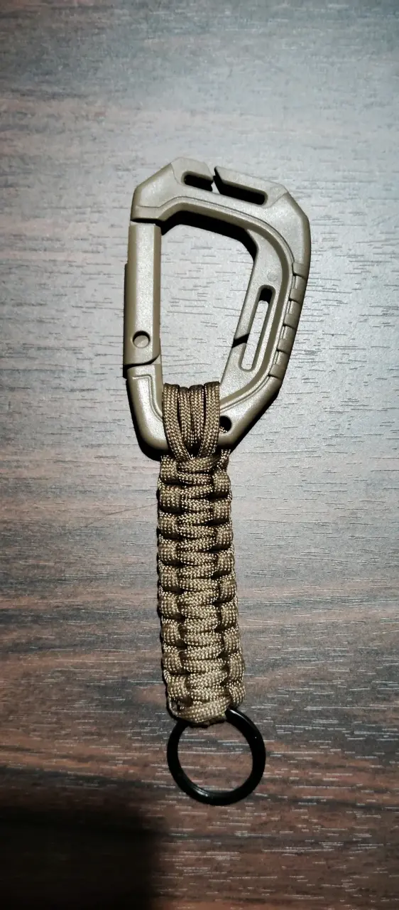 Mosquetones tácticos con paracord - 2