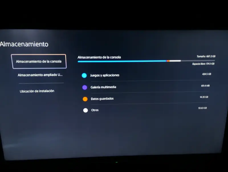 Consola PlayStation 5 con dos mandos - 2