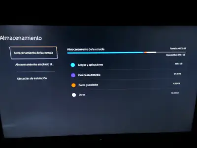 Consola PlayStation 5 con dos mandos - miniatura 2