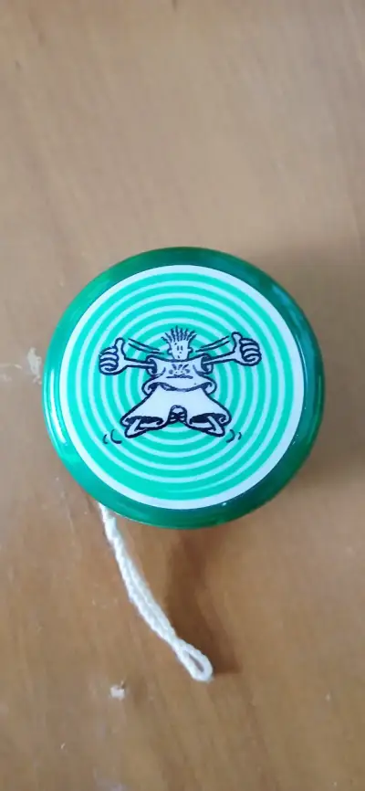 Yoyo 7Up coleccionable verde - miniatura 1