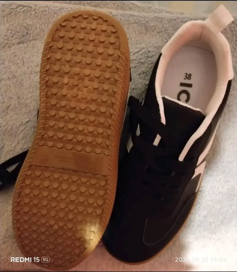 Zapatillas deportivas negras talla 38
