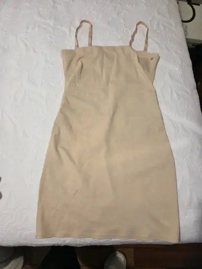 Sostén beige con detalle metálico - miniatura 2