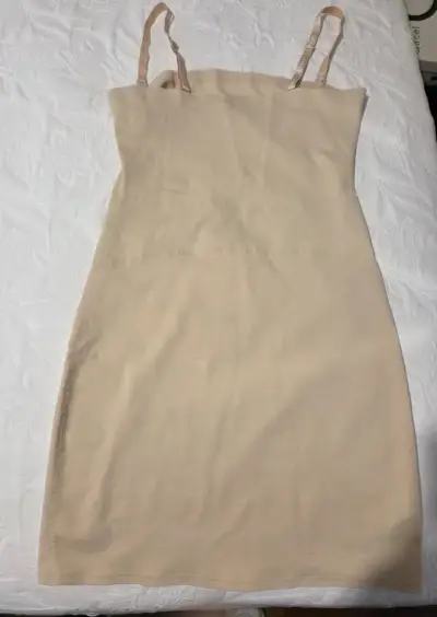 Sostén beige con detalle metálico - miniatura 3