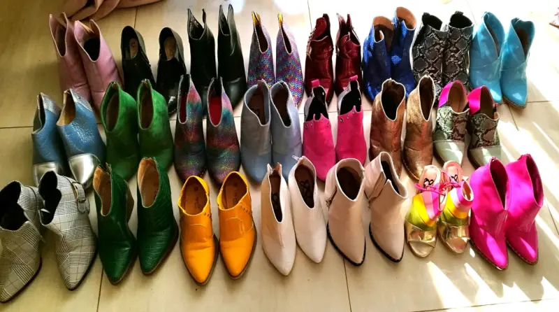 Vendo lote de botines de colores variados - 4
