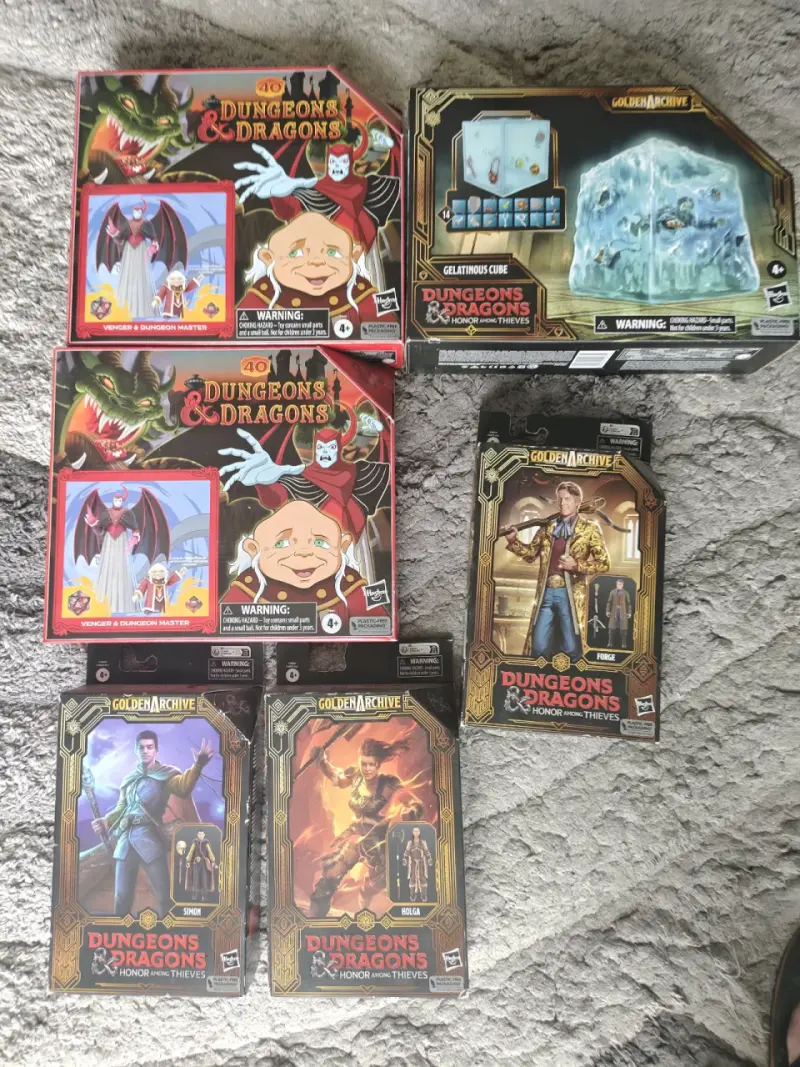 Figuras de Dungeons & Dragons colección comp