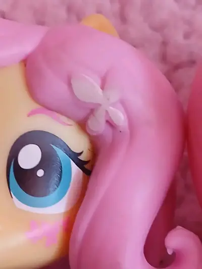 Figura de juguete My Little Pony Fluttershy - miniatura 3
