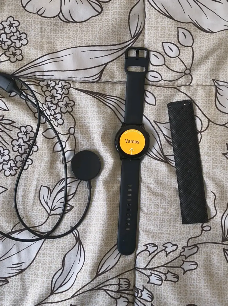 Reloj Samsung Galaxy Watch Active negro - 2