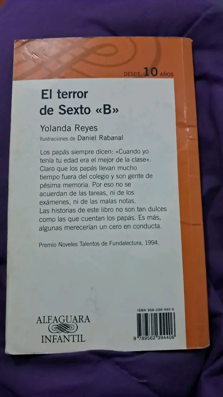Libro 'El terror de Sexto B' de Yolanda Reyes - 2