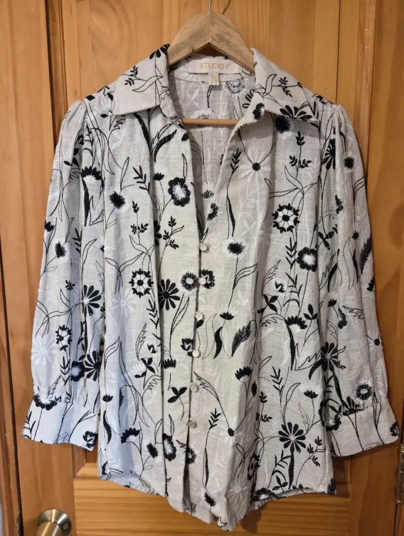 Blusa estampada floral Studio F