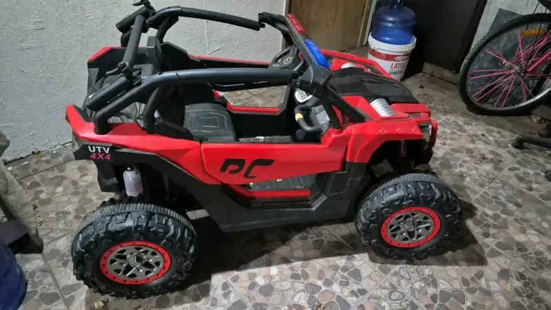 Auto eléctrico infantil Super Master rojo - 2