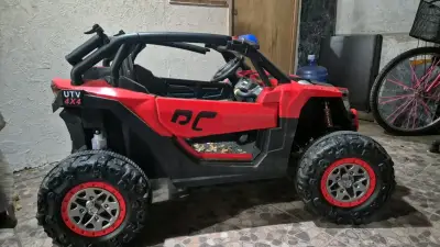 Auto eléctrico infantil Super Master rojo - miniatura 3