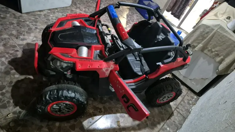 Auto eléctrico infantil Super Master rojo - 4