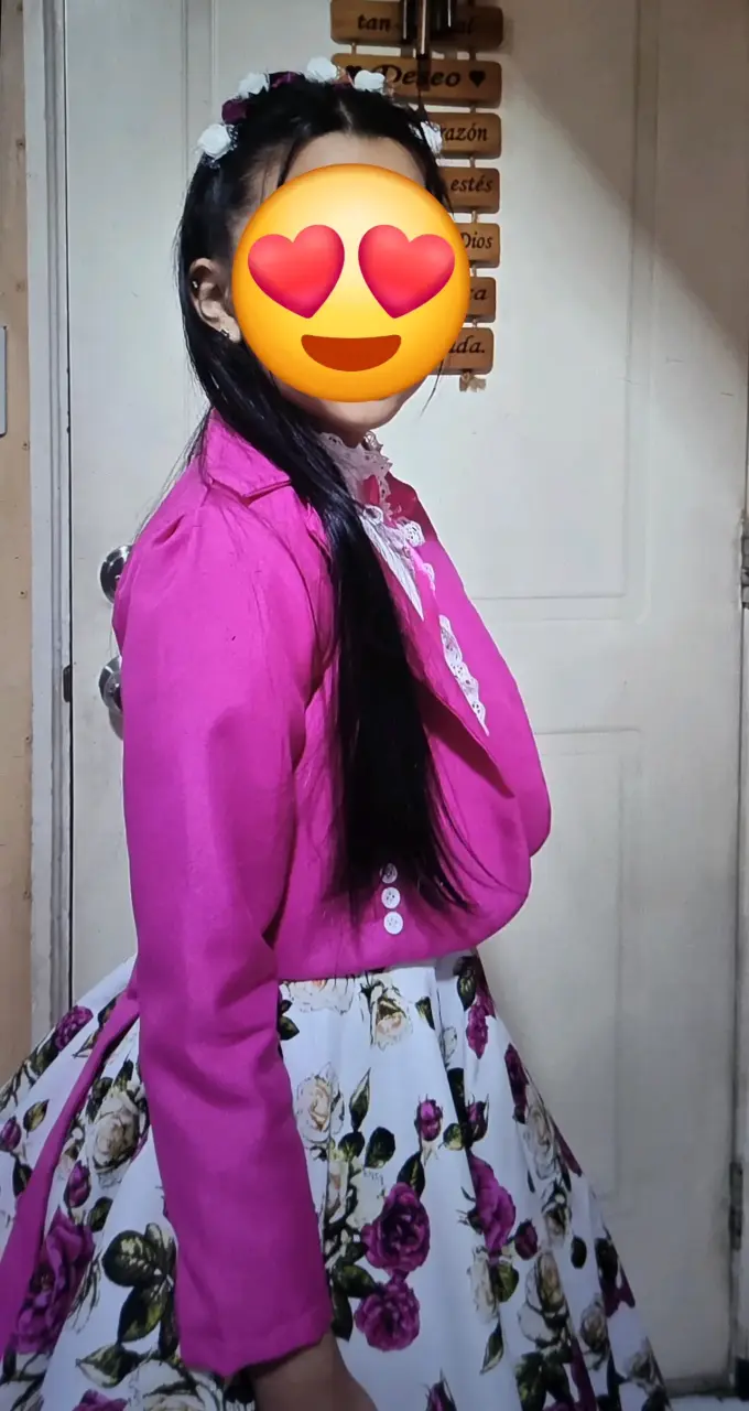 Vestido infantil floral con chaqueta fucsia - 2