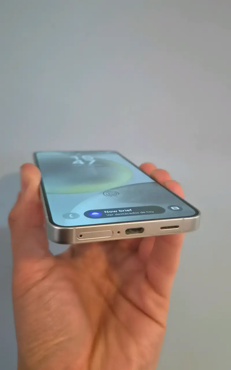Samsung Galaxy S24 128GB Blanco - 3