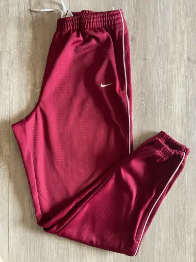 Pantalones deportivo Nike rojos unisex - miniatura 1