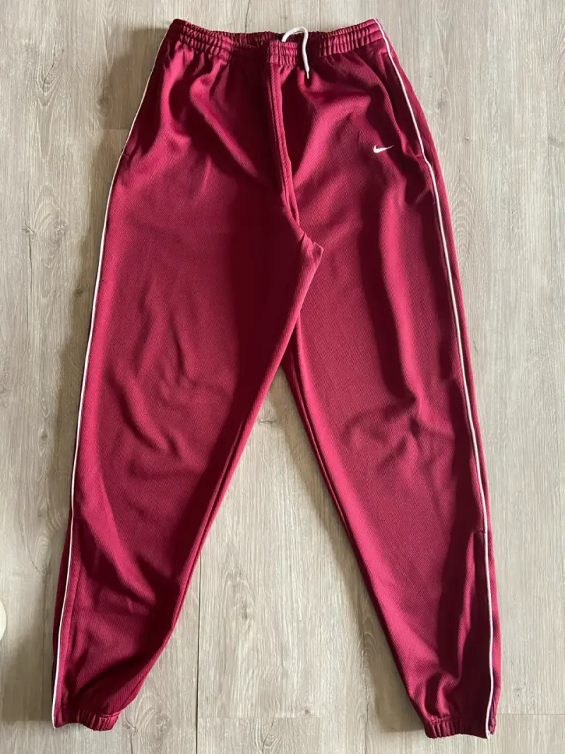 Pantalones deportivo Nike rojos unisex - 2
