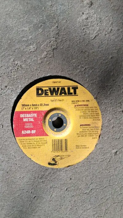 Disco de desbaste metal DeWalt 180mm - miniatura 1