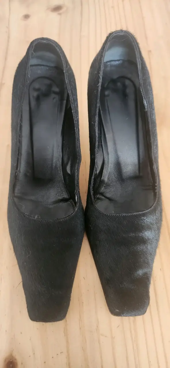 Zapatos de cuero con pelo" o "tipo cavallino" - 1