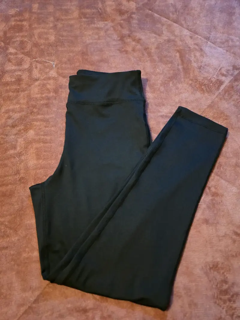 Leggings negros deportivos para mujer - 1