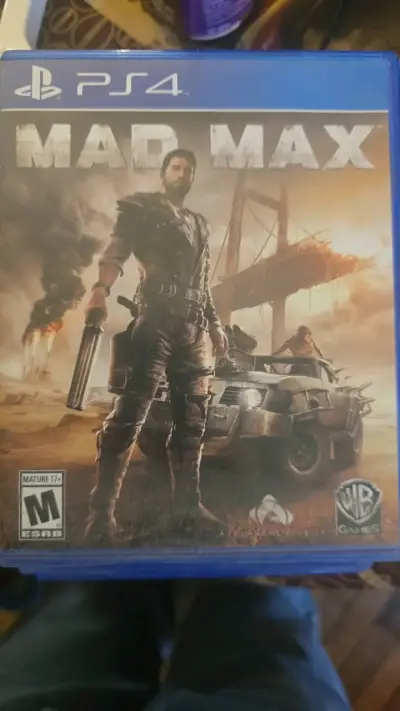 Juego PS4 Mad Max en buen estado - miniatura 1