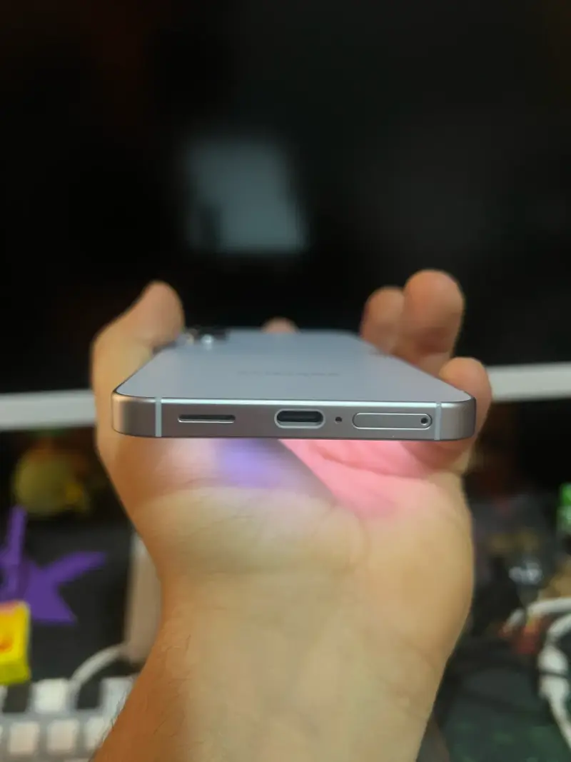 Samsung S25 128GB - 3