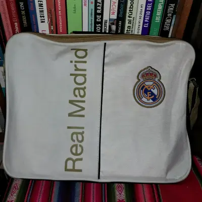 Bolso bandolera Real Madrid blanco - miniatura 4